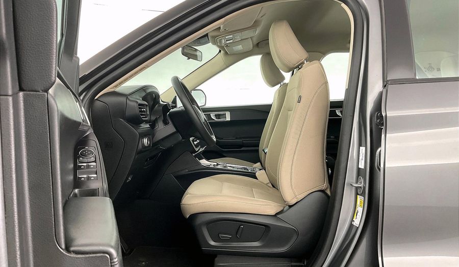 Ford Explorer XL / STANDARD Suv 2021