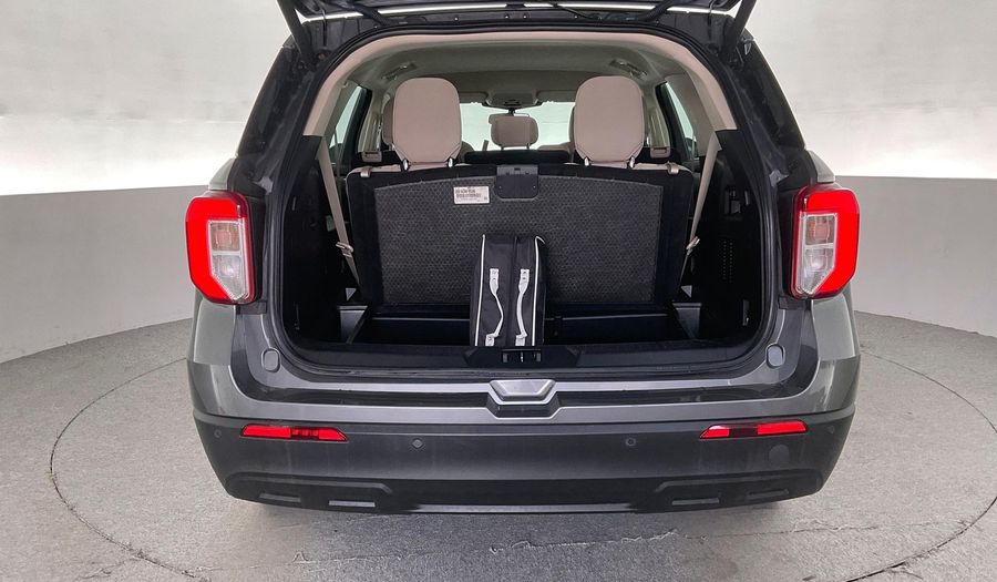 Ford Explorer XL / STANDARD Suv 2021