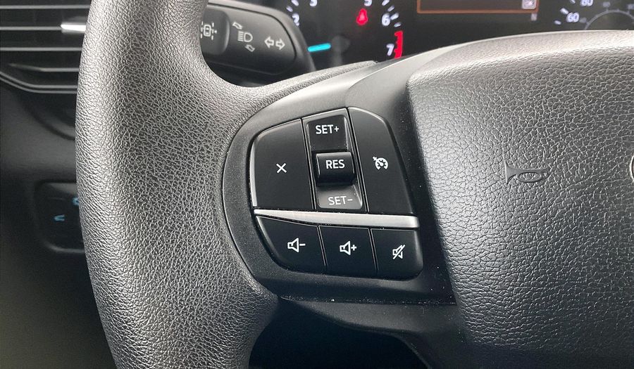 Ford Explorer XL / STANDARD Suv 2021