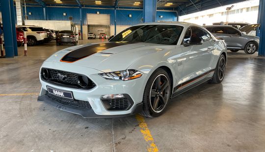 Ford • Mustang