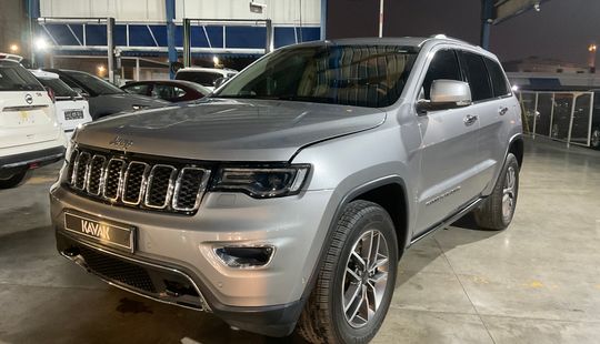 Jeep • Grand Cherokee