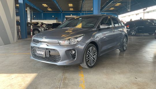 KIA • Rio