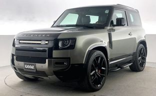 Land Rover • Defender