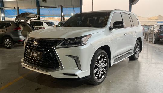 LEXUS • LX570