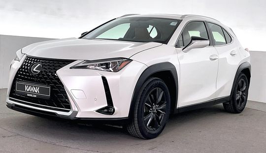 LEXUS • UX200