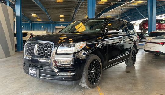 Lincoln • Navigator