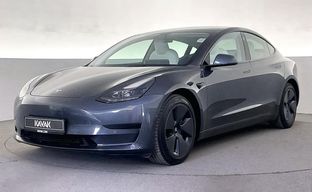 Tesla • Model 3