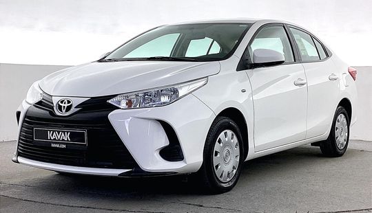 Toyota • Yaris