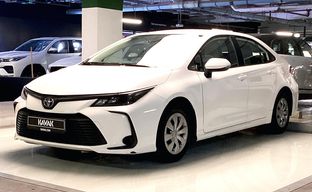 Toyota • Corolla