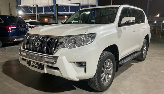 Toyota • Land Cruiser Prado