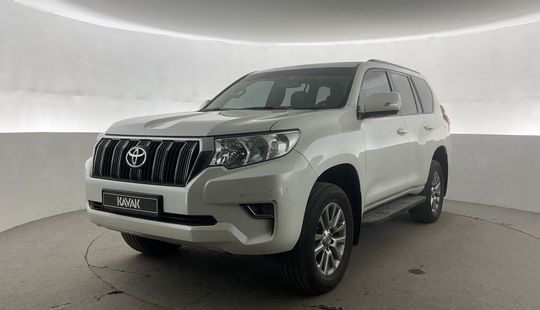 Toyota • Land Cruiser Prado