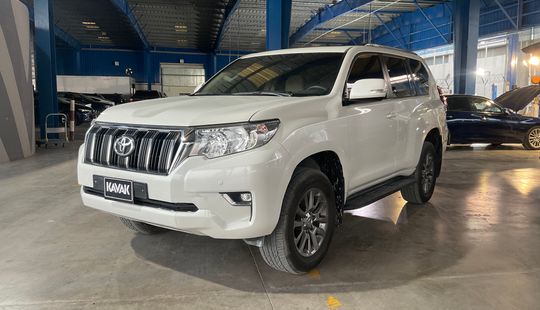 Toyota • Land Cruiser Prado