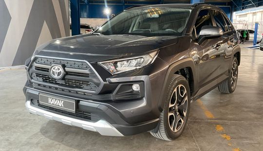 Toyota • RAV4