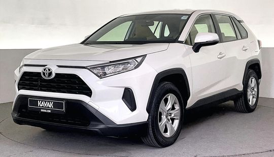 Toyota • RAV4