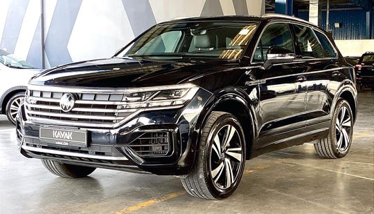Volkswagen • Touareg