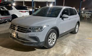 Volkswagen • Tiguan