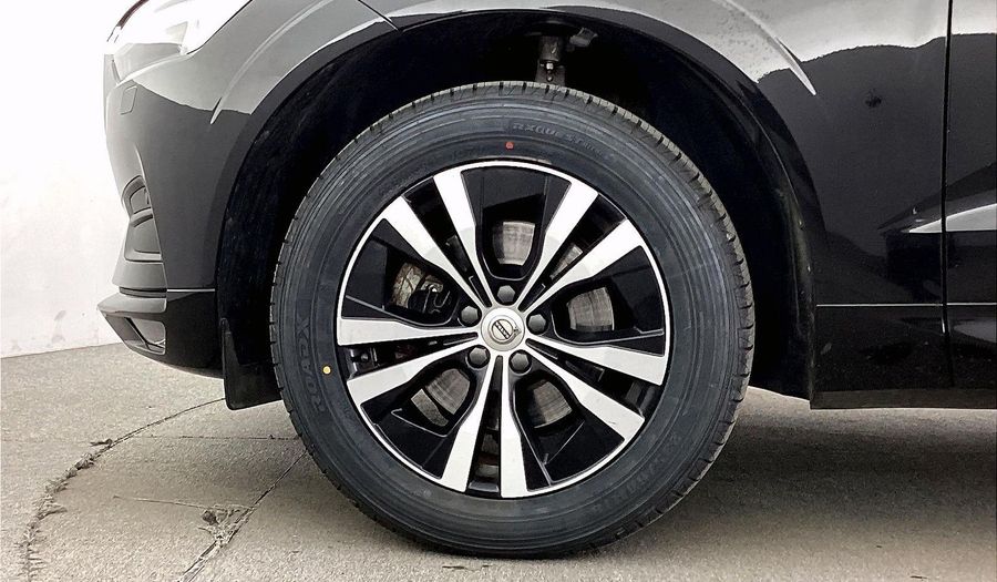 Volvo Xc60 2.0 T5 250 FWD MOMENTUM AUTO Suv 2021