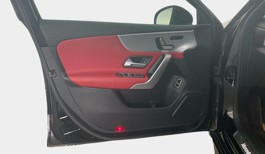 Mercedes Benz A-class 1.3 A 200 DCT PREMIUM PLUS Sedan 2022