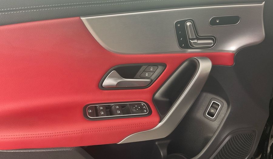 Mercedes Benz A-class 1.3 A 200 DCT PREMIUM PLUS Sedan 2022