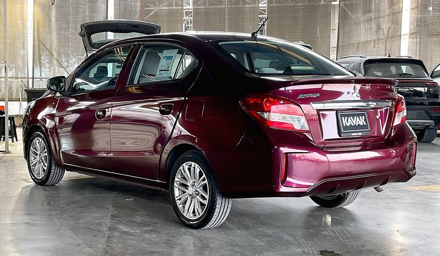 Mitsubishi Attrage GLX FULL Sedan 2022