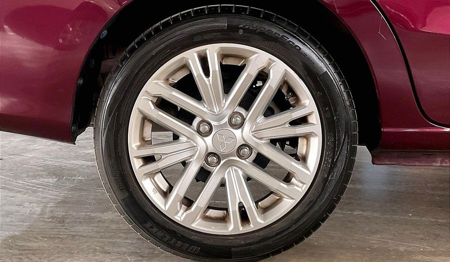 Mitsubishi Attrage GLX FULL Sedan 2022