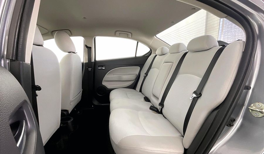 Mitsubishi Attrage GLX FULL Sedan 2022