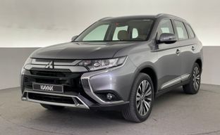 Mitsubishi • Outlander