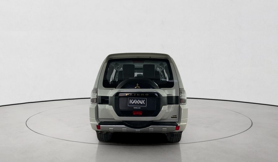 Mitsubishi Pajero 3.0 GLS H/L PREMIUM LTR Suv 2022