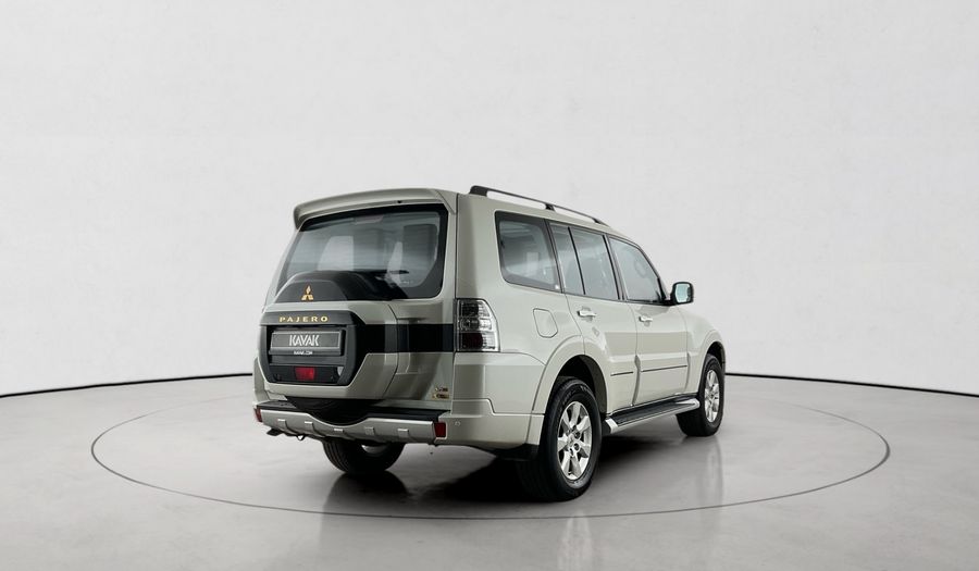 Mitsubishi Pajero 3.0 GLS H/L PREMIUM LTR Suv 2022