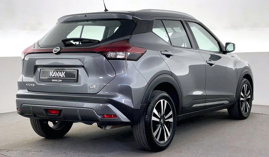 Nissan Kicks SV Suv 2022