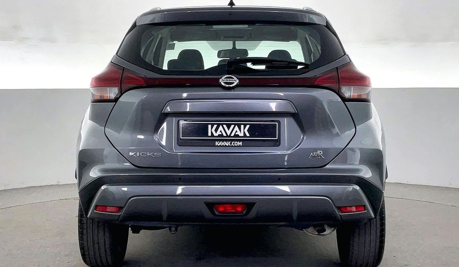 Nissan Kicks SV Suv 2022