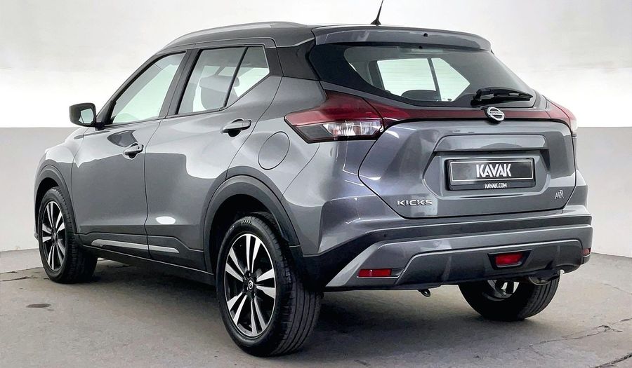 Nissan Kicks SV Suv 2022