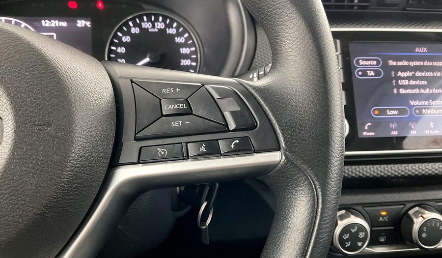 Nissan Kicks SV Suv 2022