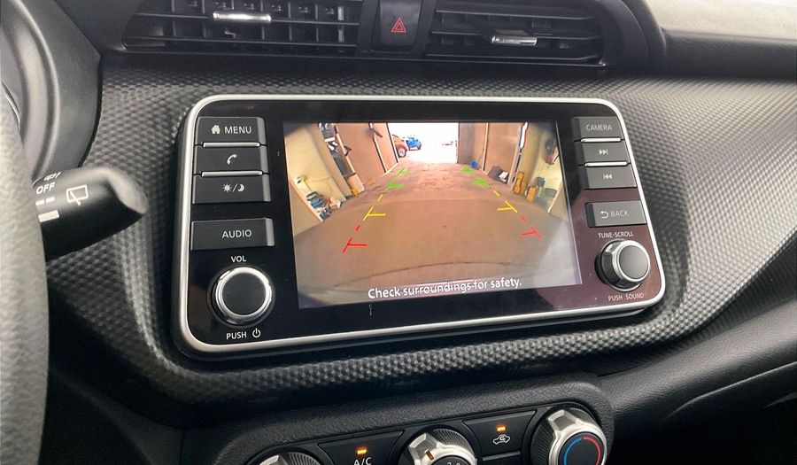 Nissan Kicks SV Suv 2022