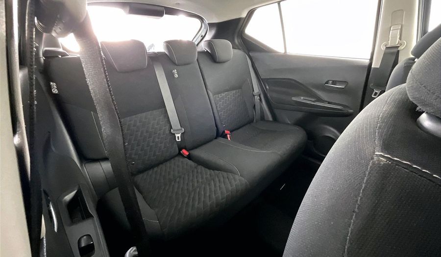 Nissan Kicks SV Suv 2022