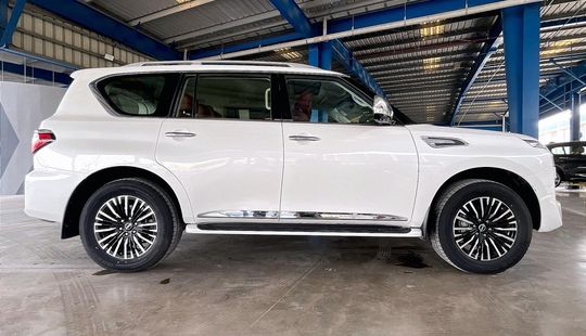 Nissan • Patrol