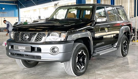 Nissan • Patrol Super Safari
