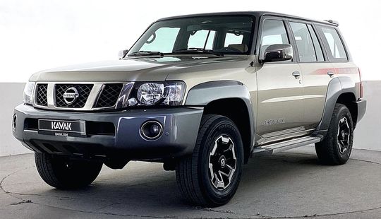 Nissan • Patrol Super Safari