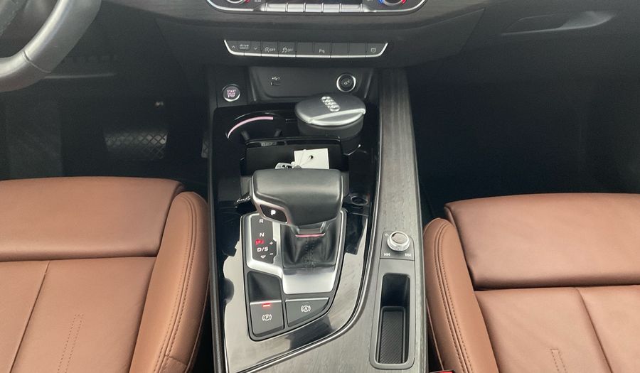 Audi A5 2.0 MHEV 40TFSI S TRONIC SPORTBACK SLINE Hatchback 2022