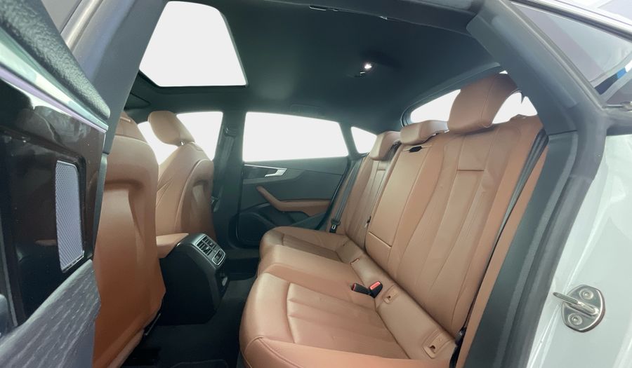 Audi A5 2.0 MHEV 40TFSI S TRONIC SPORTBACK SLINE Hatchback 2022