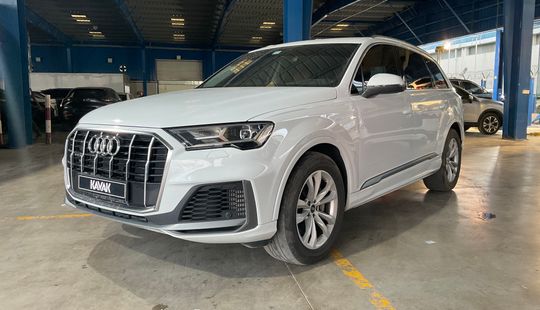 Audi • Q7