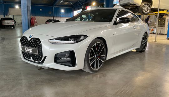 BMW • 430i