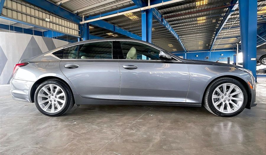 Cadillac Ct5 LUXURY Sedan 2022