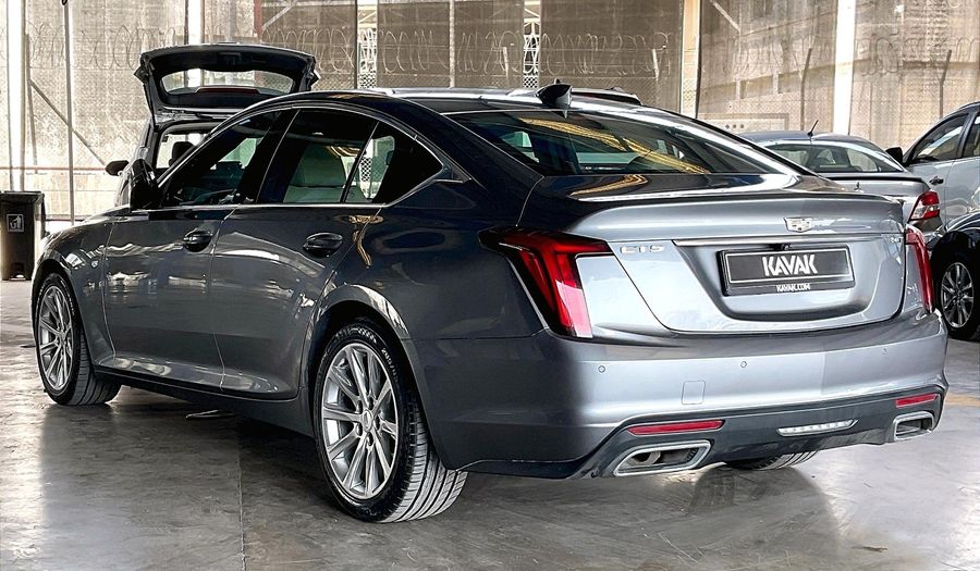Cadillac Ct5 LUXURY Sedan 2022