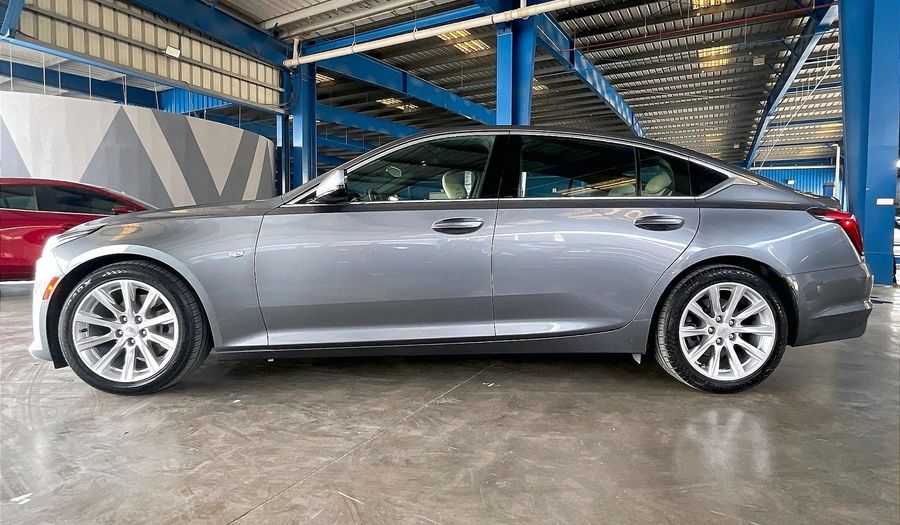 Cadillac Ct5 LUXURY Sedan 2022