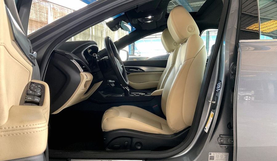 Cadillac Ct5 LUXURY Sedan 2022