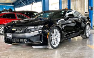 Chevrolet • Camaro