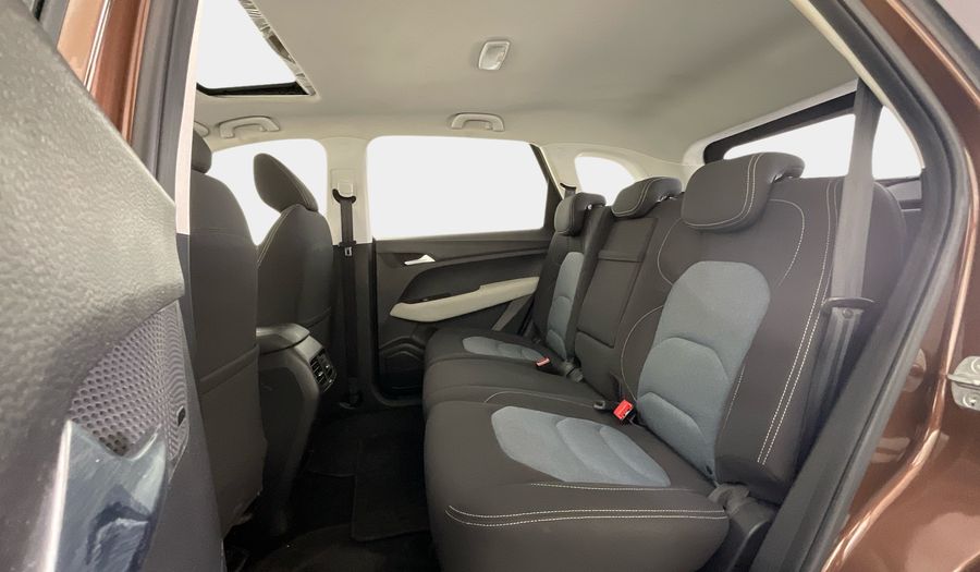 Chevrolet Captiva 1.5T CVT PREMIER 7 SEATS RVC SRF FWD Suv 2022