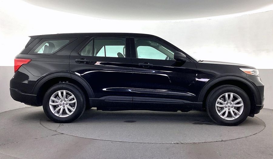 Ford Explorer XL  STANDARD Suv 2022