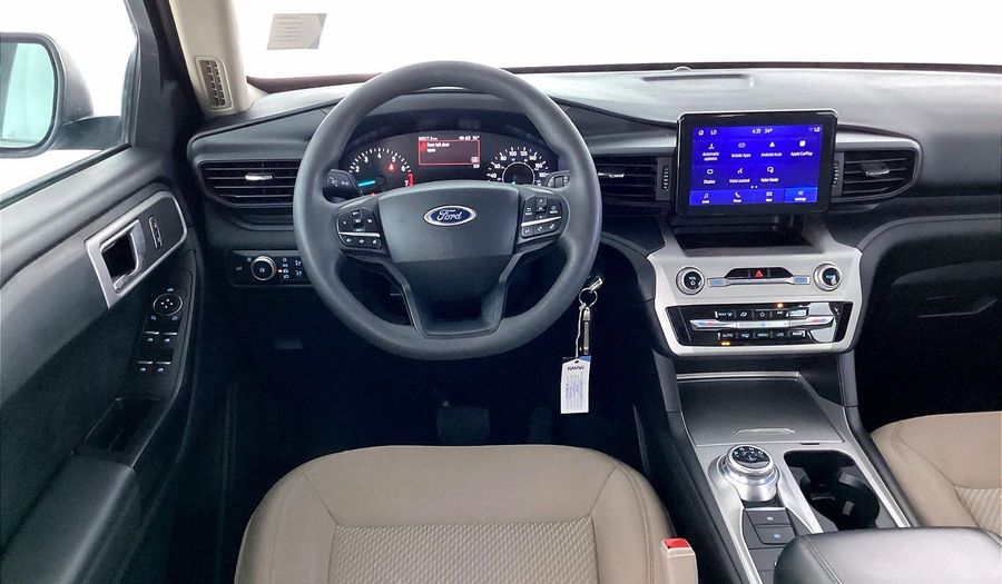 Ford Explorer XL  STANDARD Suv 2022